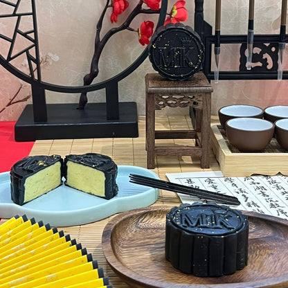 Mao Shan Wang Durian Snow Skin Mooncake (猫山王榴蓮冰皮月餅)